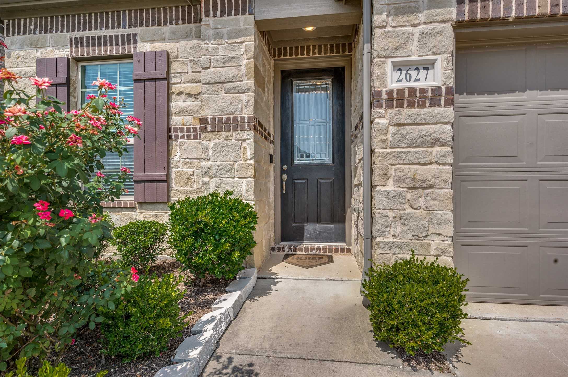 photo 3: 2627 Amistad Drive, Irving TX 75062