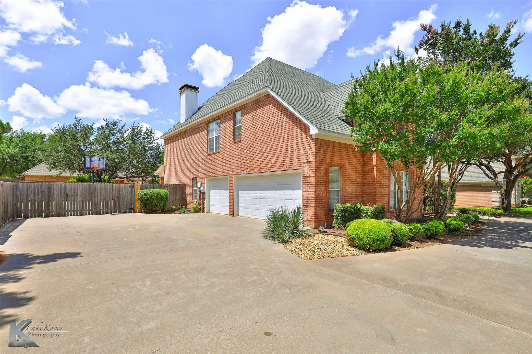 photo 3: 2433 Lynbrook Drive, Abilene TX 79606