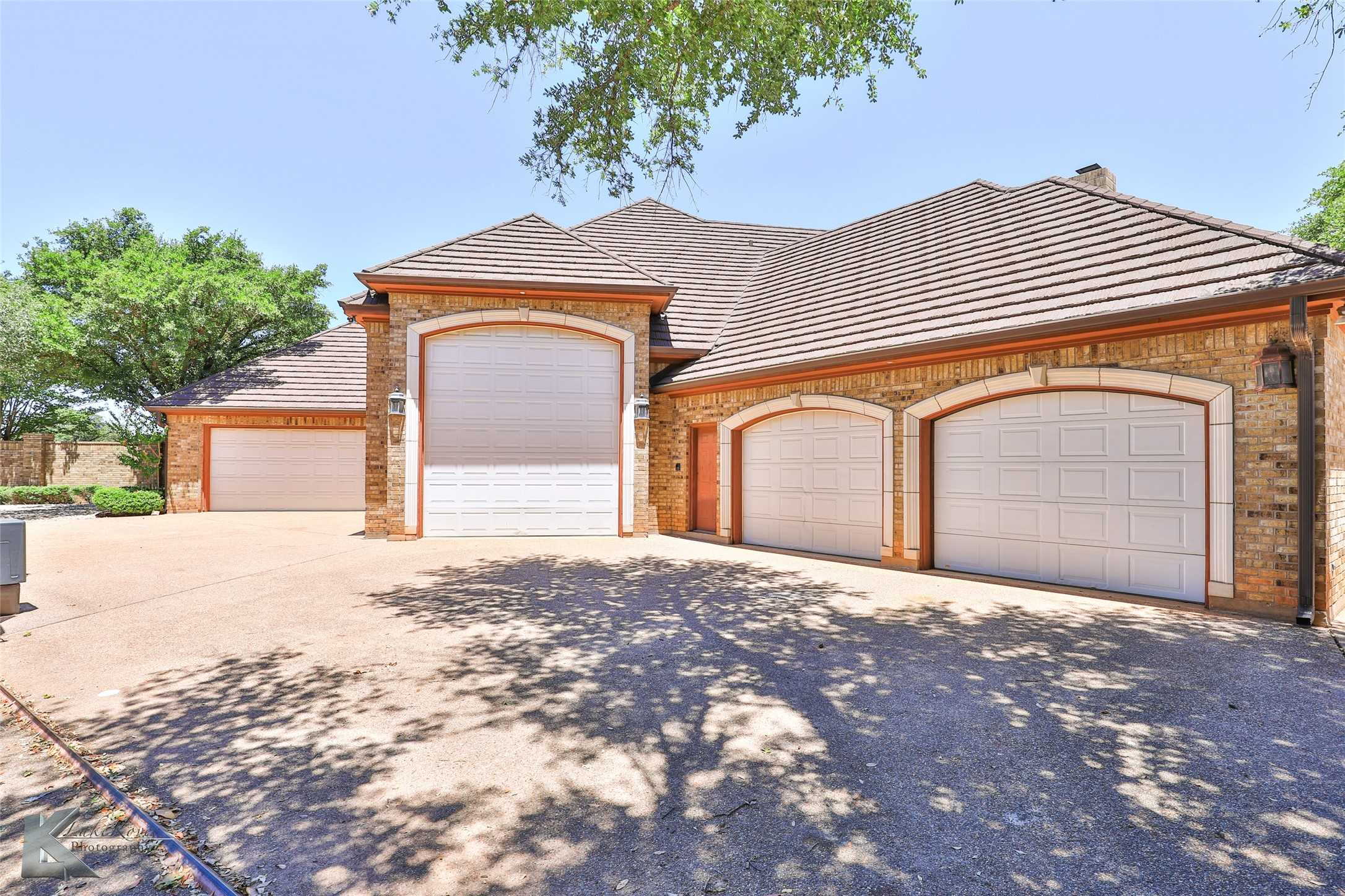 photo 3: 25 Lytle Place Drive, Abilene TX 79602