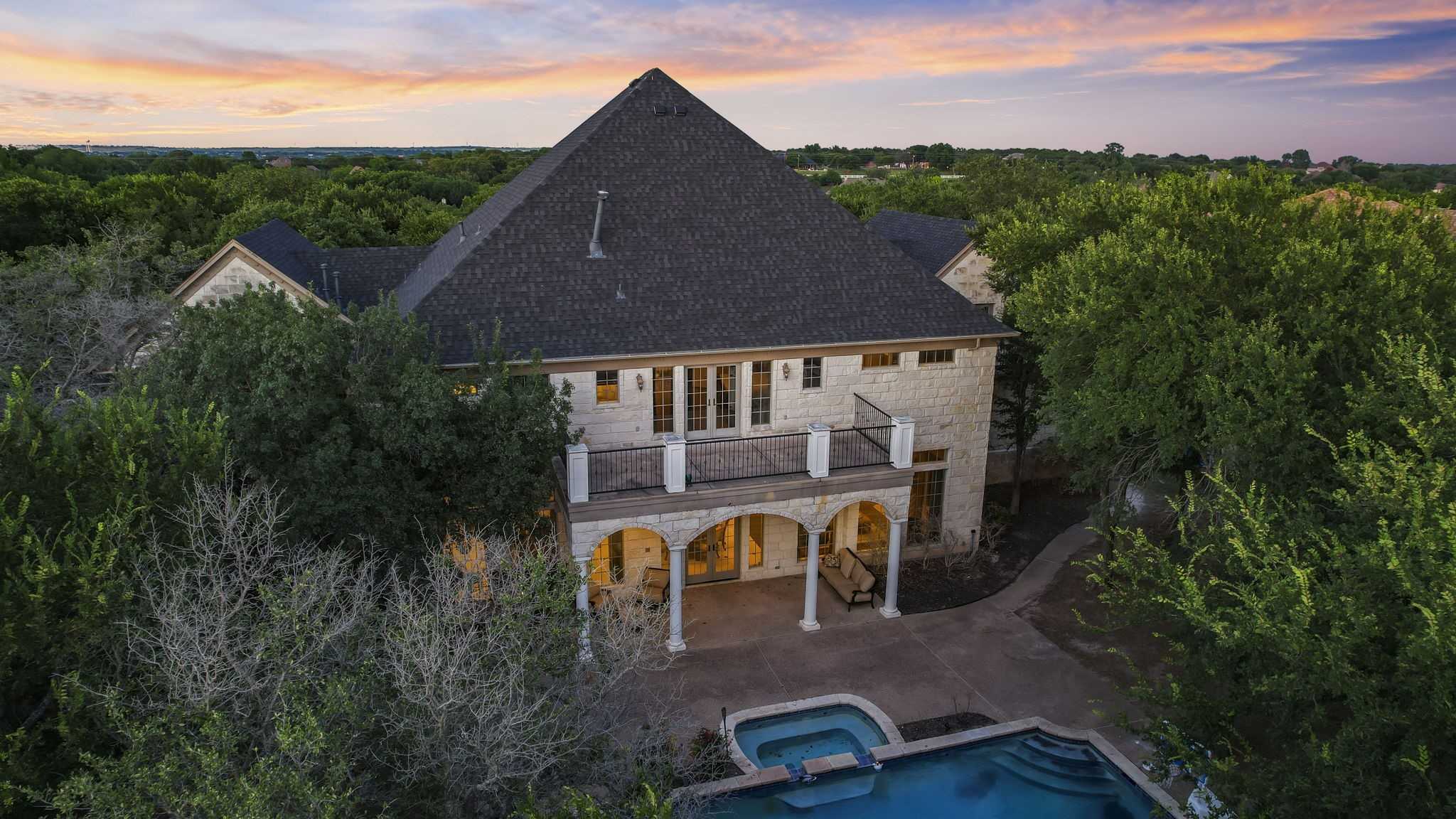 photo 2: 1309 Steeple Chase Lane, Aledo TX 76008