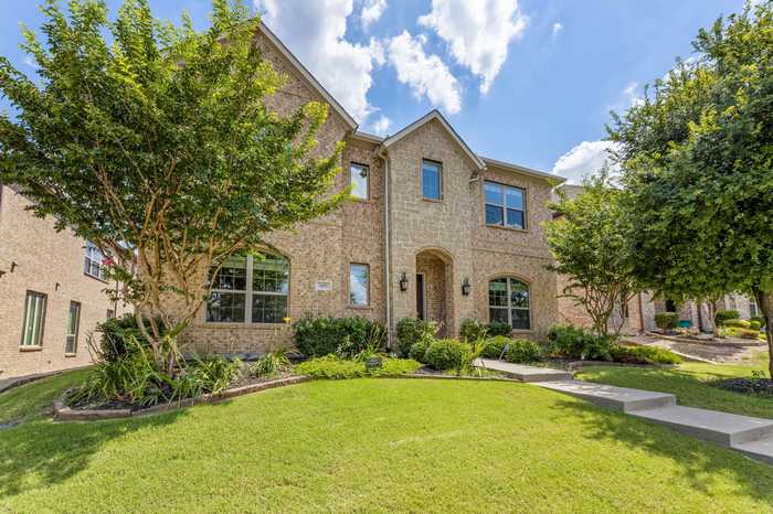 photo 1: 9695 Staffordshire Road, Frisco TX 75035