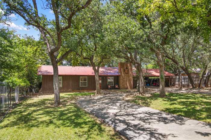 photo 1: 8000 County Road 464, Brownwood TX 76801