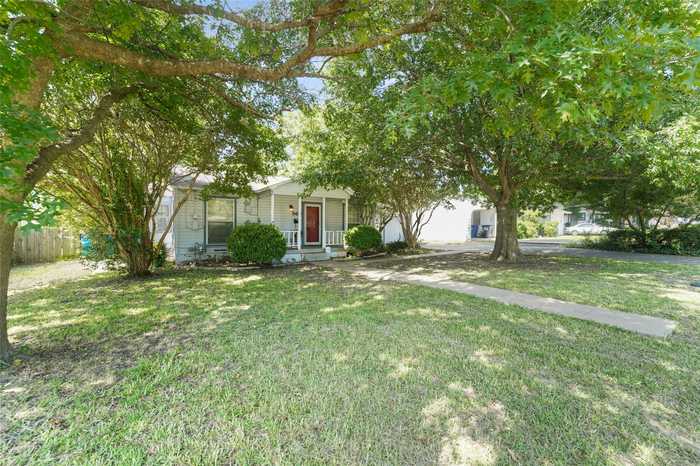 photo 27: 568 W 6th Street, Lancaster TX 75146