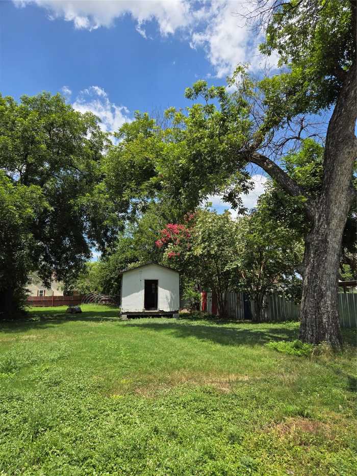 photo 1: S Houston Street, Comanche TX 76442