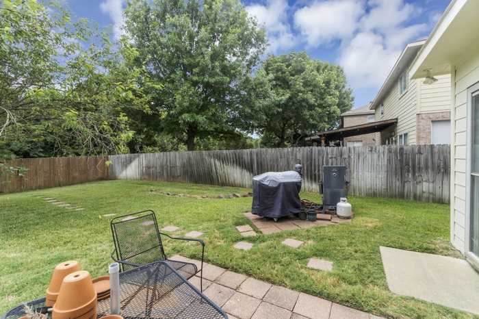 photo 18: 2300 Green Creek Drive, Arlington TX 76001