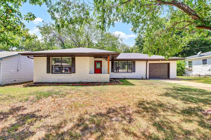 photo 1: 730 S Andrews Avenue, Sherman TX 75090