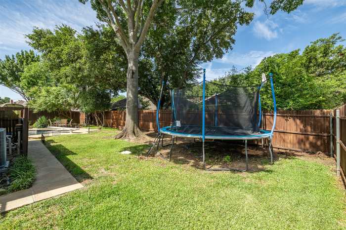 photo 26: 7116 Forest Mist Drive, Arlington TX 76001