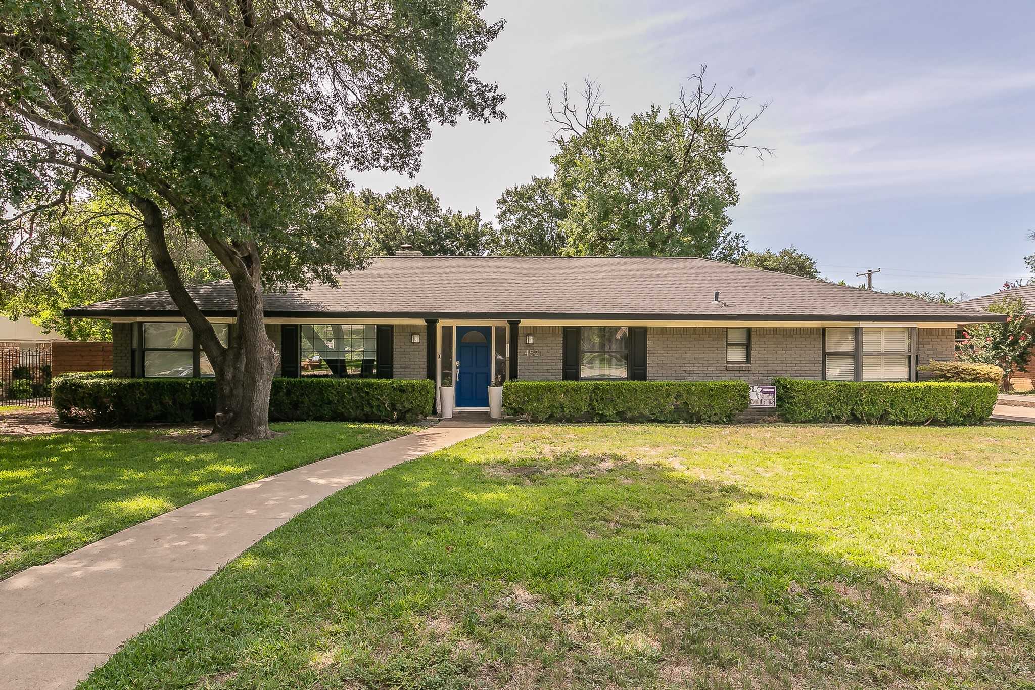 photo 1: 4521 Cloudview Road, Fort Worth TX 76109