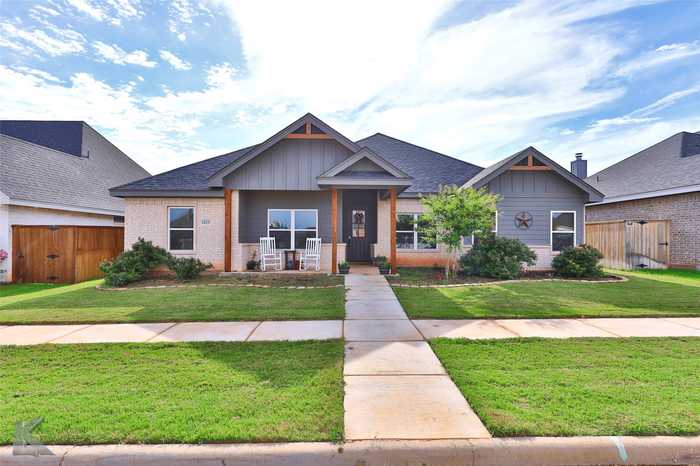 photo 1: 1825 Sina Avenue, Abilene TX 79601