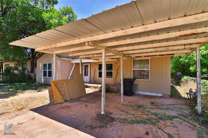 photo 2: 210 Clyde Street, Abilene TX 79605