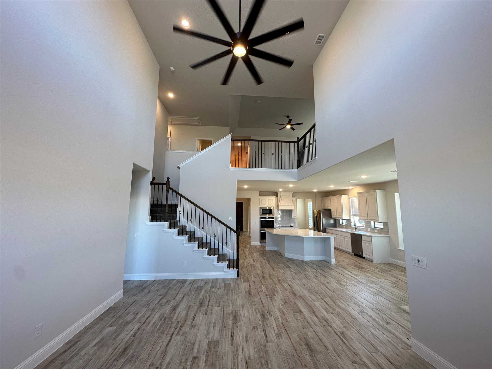 photo 3: 864 Shadow Valley Road, Collinsville TX 76233