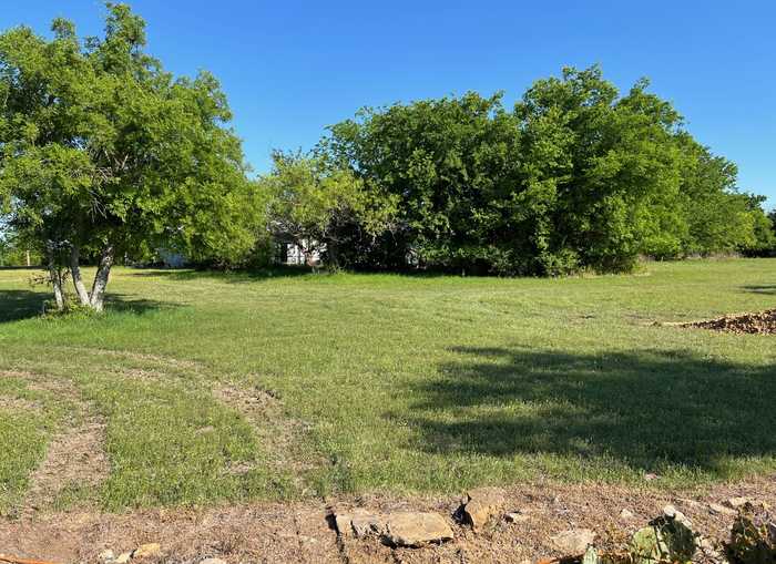 photo 1: 0, Lot 4 Lanai Circle, Runaway Bay TX 76426