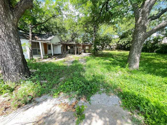 photo 10: 1206 Reynolds Street, Goldthwaite TX 76844