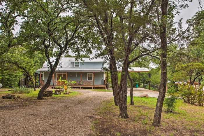 photo 1: 1462 N Lakeview Drive, Palo Pinto TX 76484