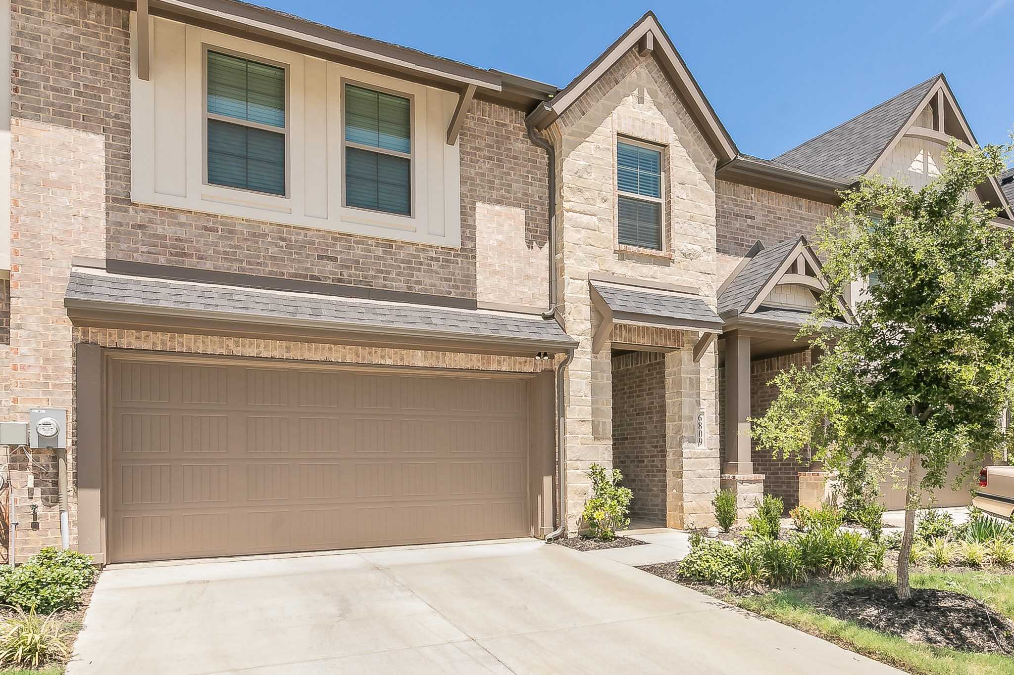 photo 1: 6809 Joelene Rae Drive, Arlington TX 76001