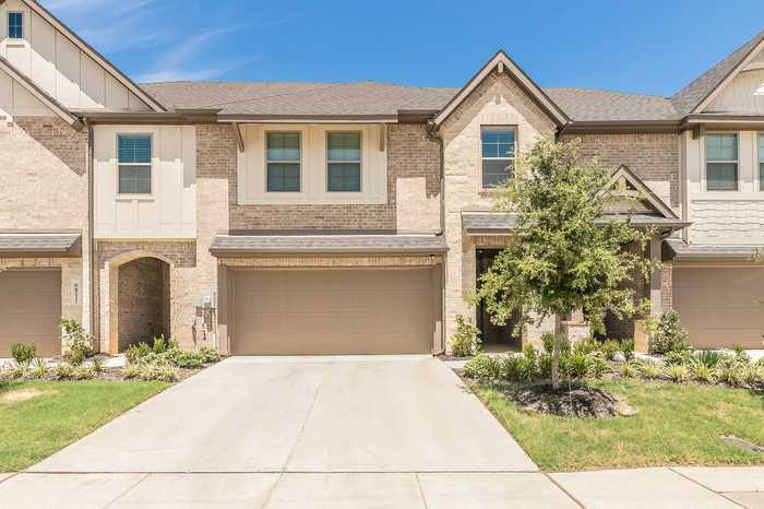 photo 2: 6809 Joelene Rae Drive, Arlington TX 76001