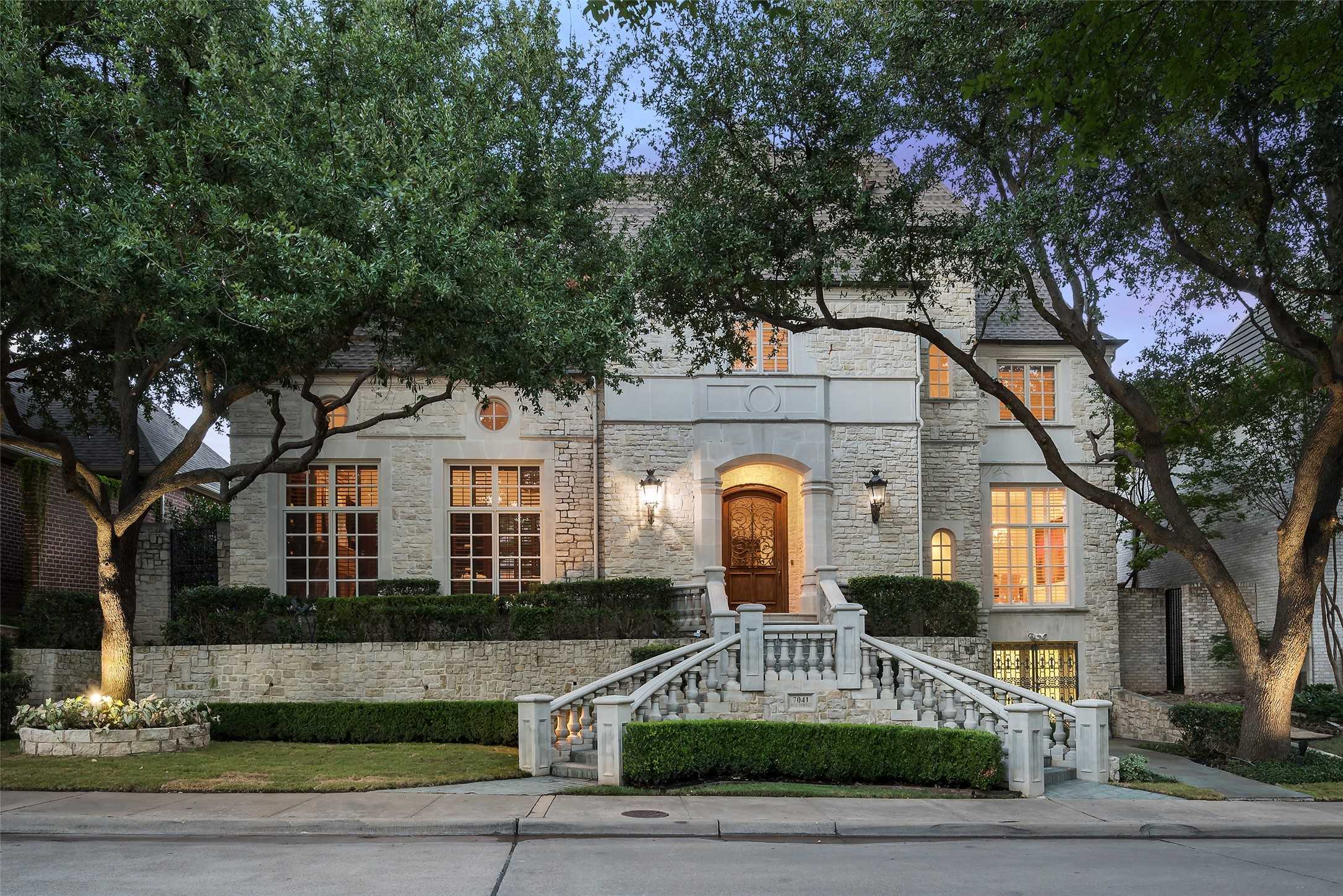 photo 2: 7041 Hill Forest Drive, Dallas TX 75230