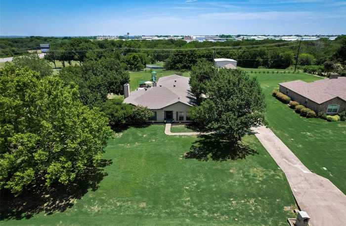 photo 2: 16890 Redbud Drive, Frisco TX 75071