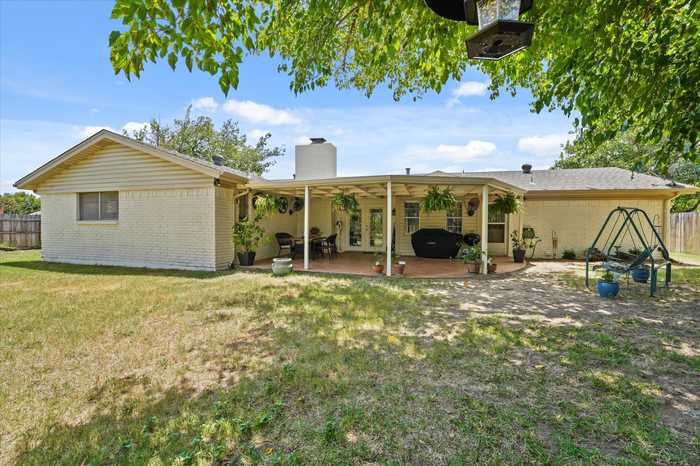 photo 25: 3904 Georgian Drive, Haltom City TX 76117