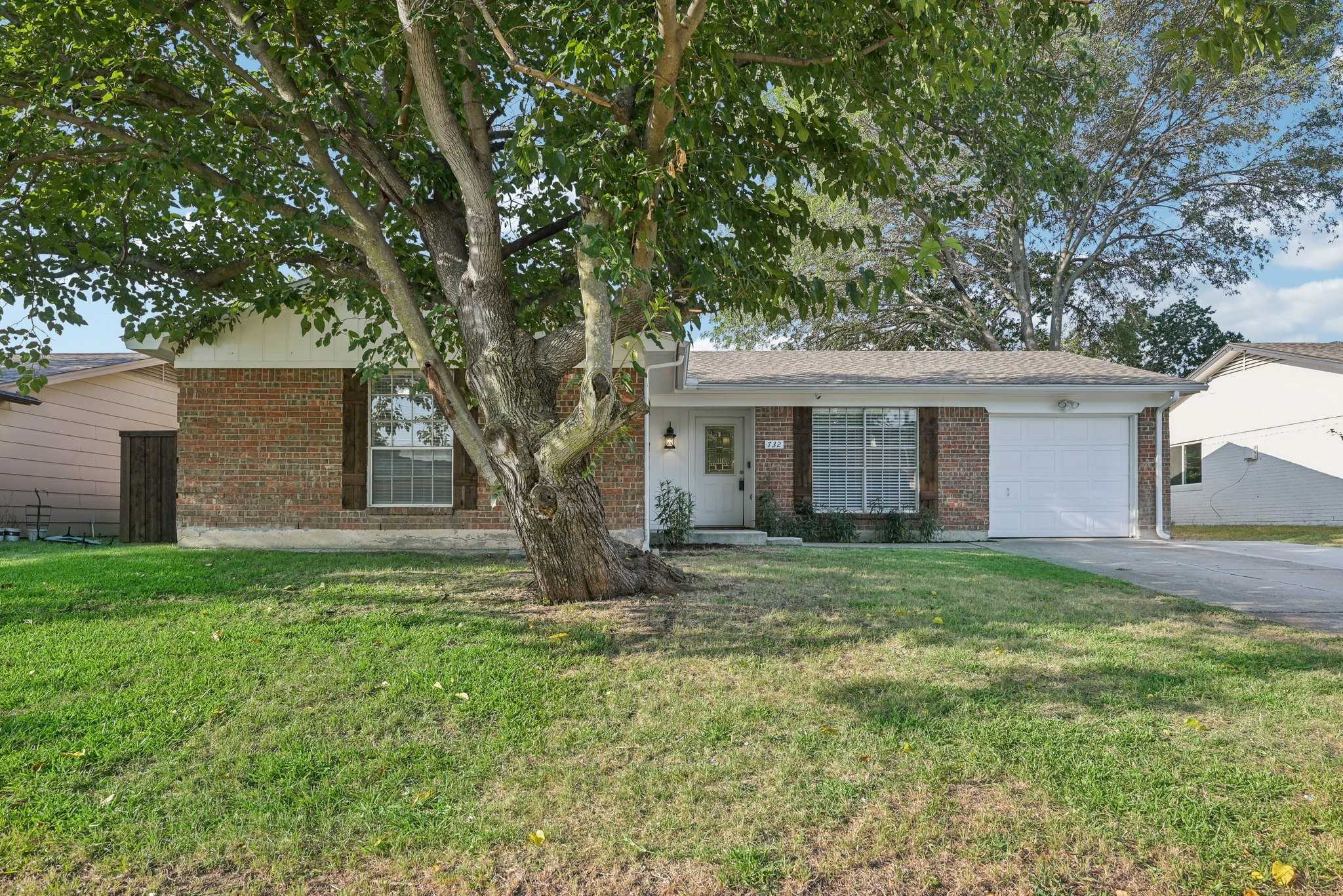 photo 1: 732 Sweetbriar Drive, Lewisville TX 75067