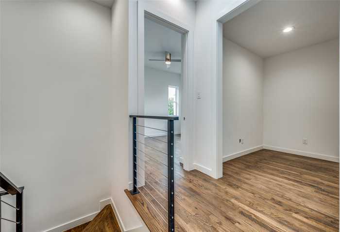 photo 15: 4619 Weldon Street Street, Dallas TX 75204