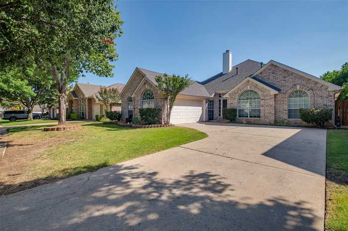 photo 1: 1470 Sycamore Drive, Keller TX 76248