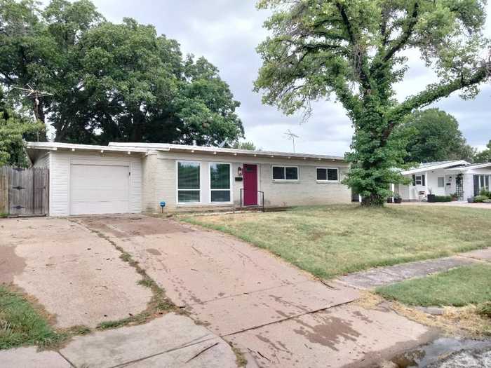 photo 1: 2651 Roger Williams Drive, Irving TX 75061