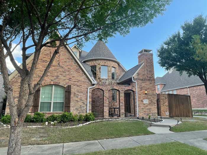 photo 2: 3031 Bainbridge Lane, Frisco TX 75034