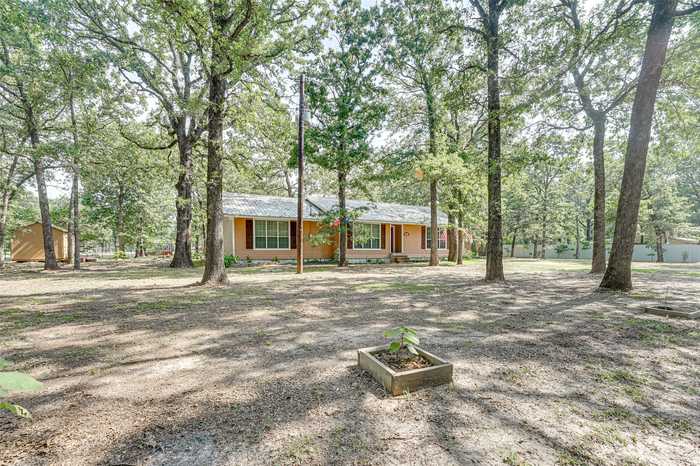 photo 2: 251 Rs County Road 2400, Emory TX 75440