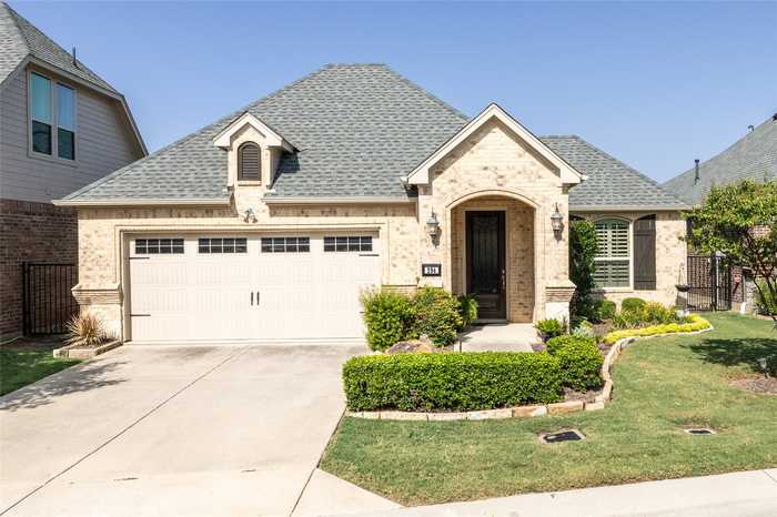 photo 1: 294 Tulip Way, Keller TX 76248