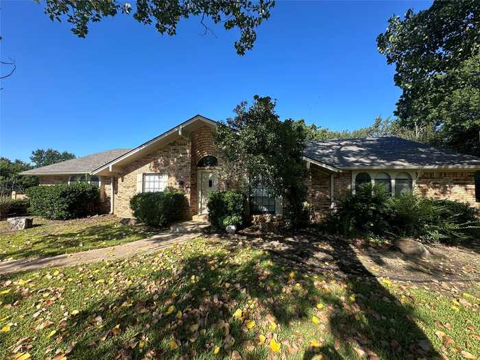 photo 1: 1606 Carriage Estates Road, Sherman TX 75092