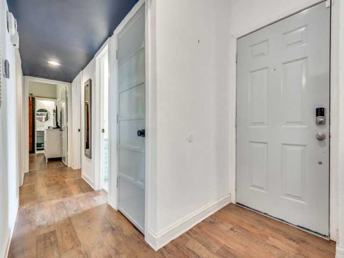 photo 2: 3048 Airhaven Street, Dallas TX 75229