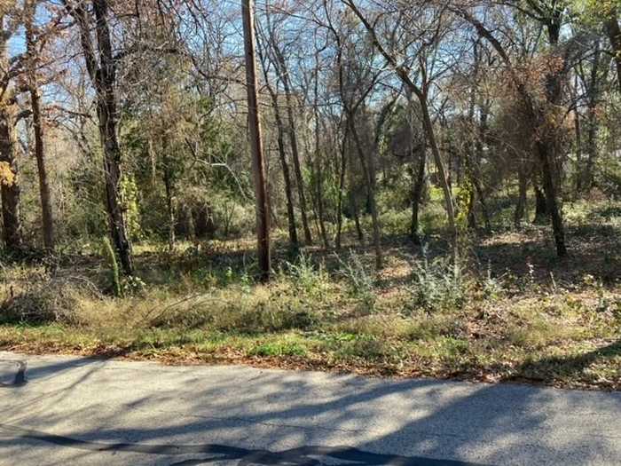 photo 2: TBD Old Indian Trail, Tool TX 75143