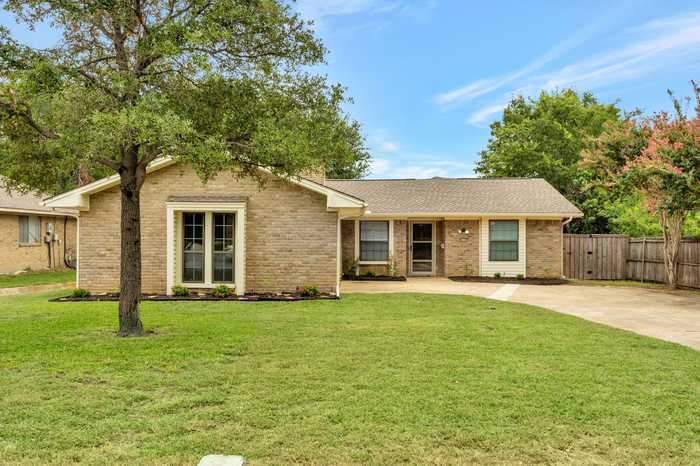 photo 1: 2106 Southmoor Drive, Carrollton TX 75006