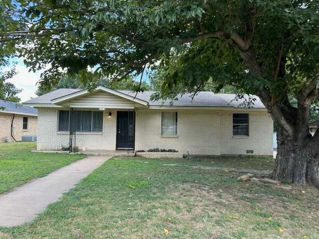 photo 2: 1813 Carpenter Street, Bridgeport TX 76426