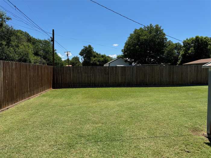 photo 24: 410 W Miller Street, Seymour TX 76380