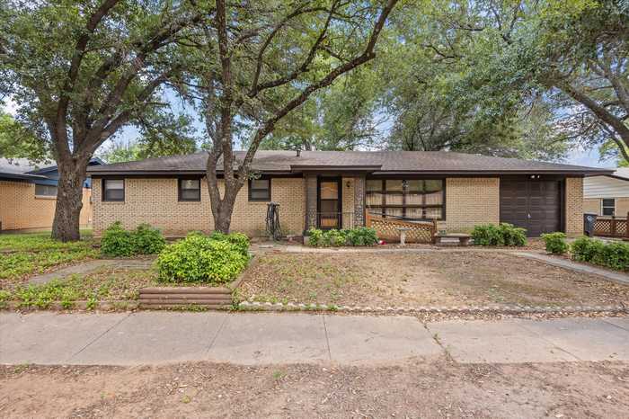 photo 1: 1313 Roberts Avenue, Cleburne TX 76033