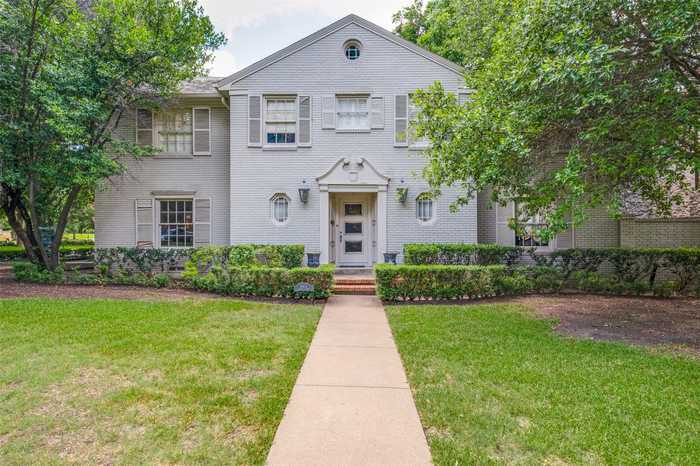 photo 2: 4401 Arcady Avenue, Highland Park TX 75205