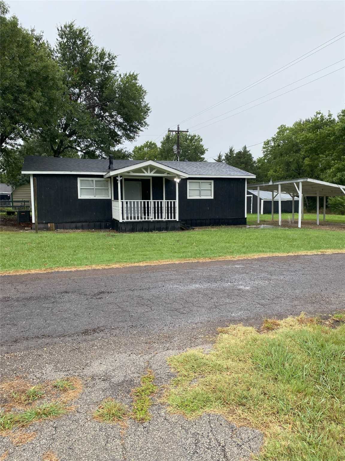 photo 1: 110 Rs County Road 1535, Point TX 75472