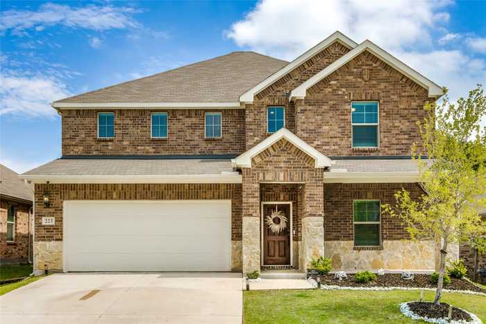 photo 1: 223 Luna Lane, Lake Dallas TX 75065