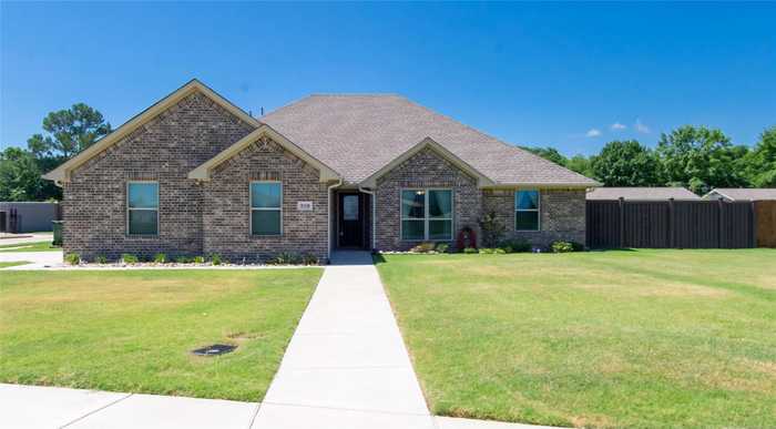 photo 1: 310 Ella Street, Whitesboro TX 76273