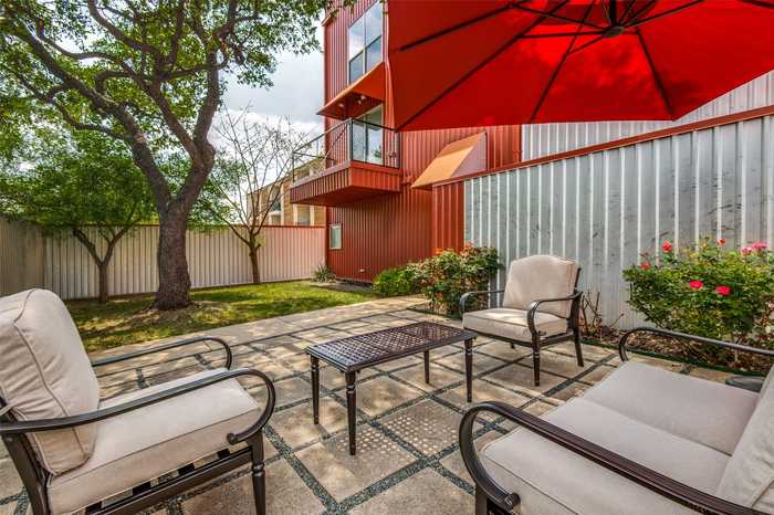 photo 2: 4213 Dickason Avenue Unit 12, Dallas TX 75219