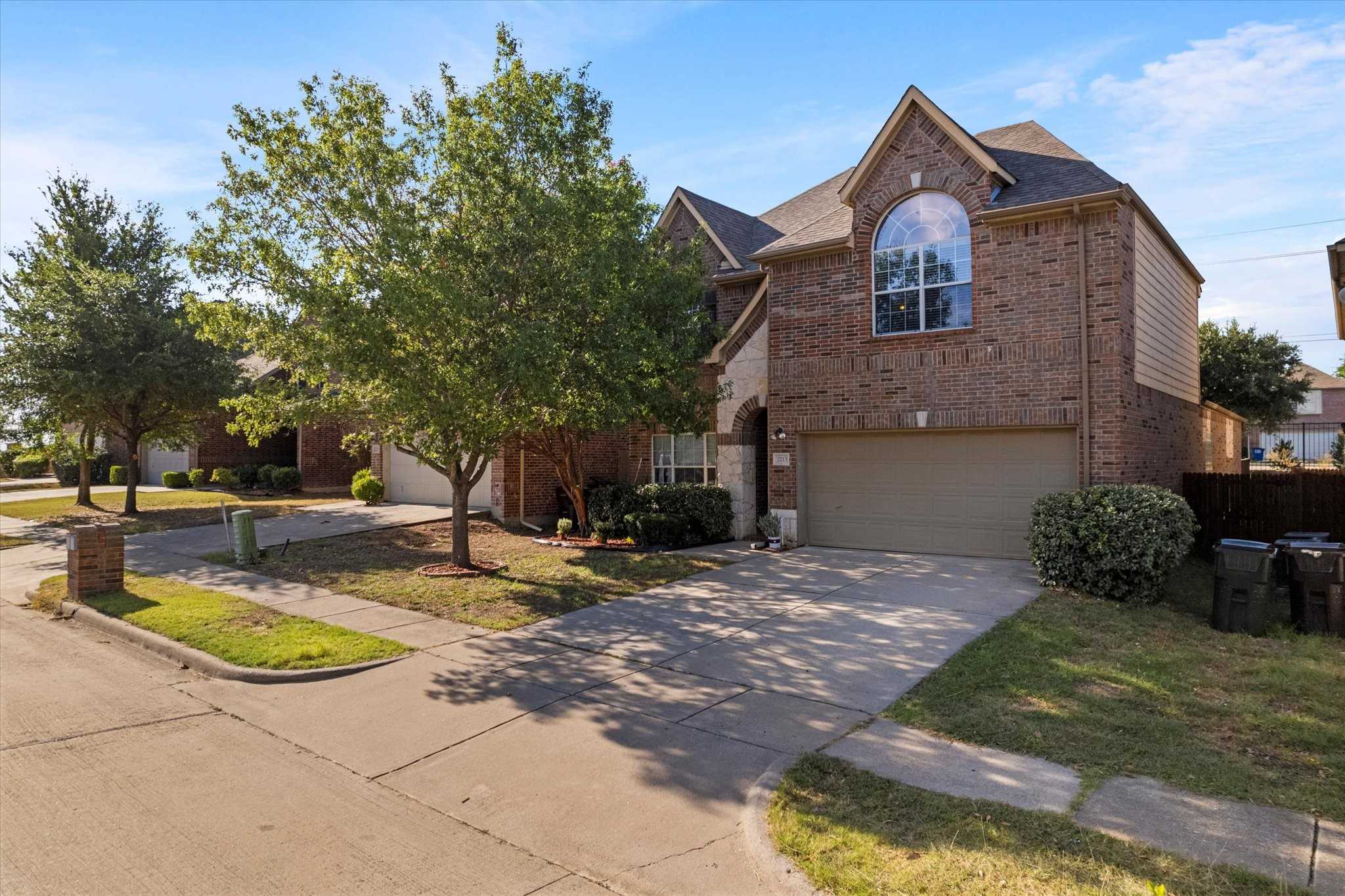 photo 3: 2713 Tangerine Lane, Plano TX 75074