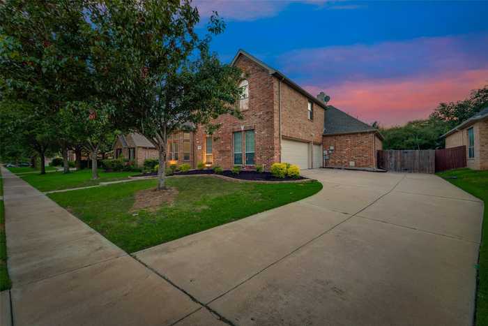 photo 2: 1316 Ashmore Drive, Keller TX 76248