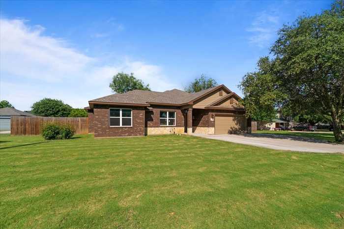 photo 1: 108 Mcanear Street, Cleburne TX 76033