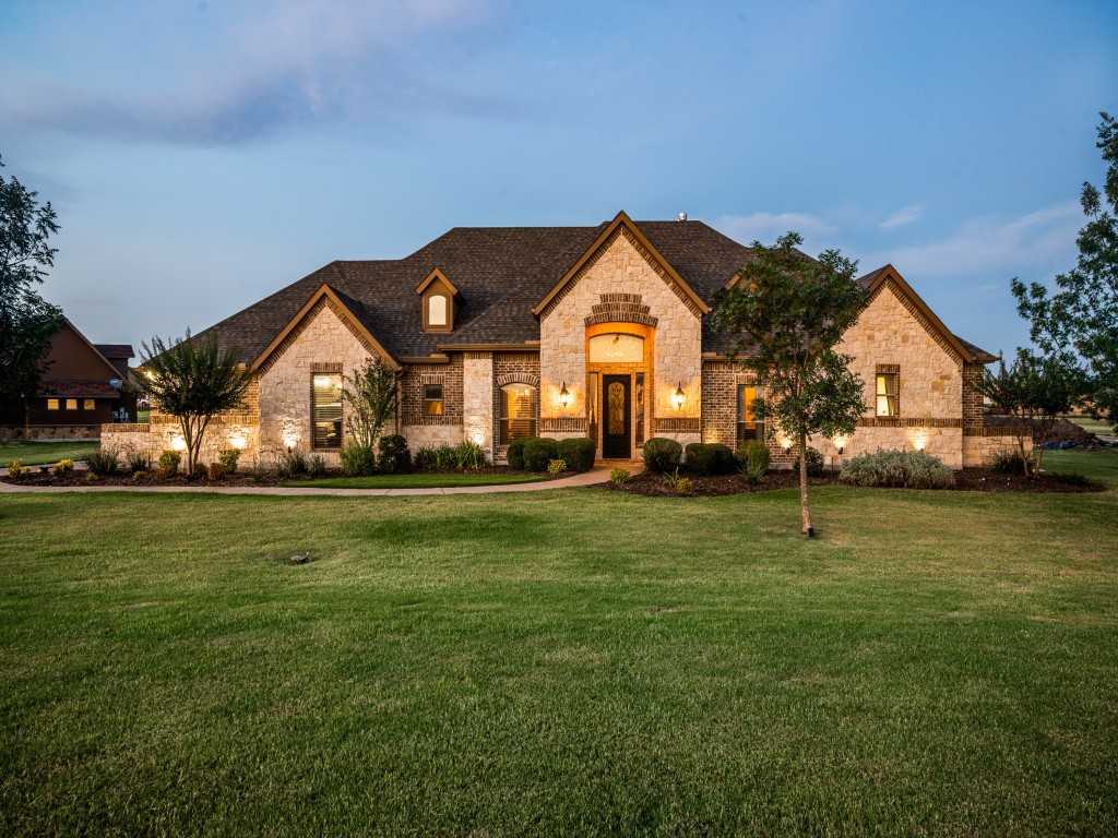 photo 2: 1650 Winding Creek Lane, Rockwall TX 75032