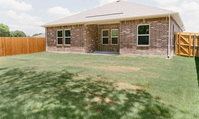 photo 2: 1310 Cole Drive, Trenton TX 75490