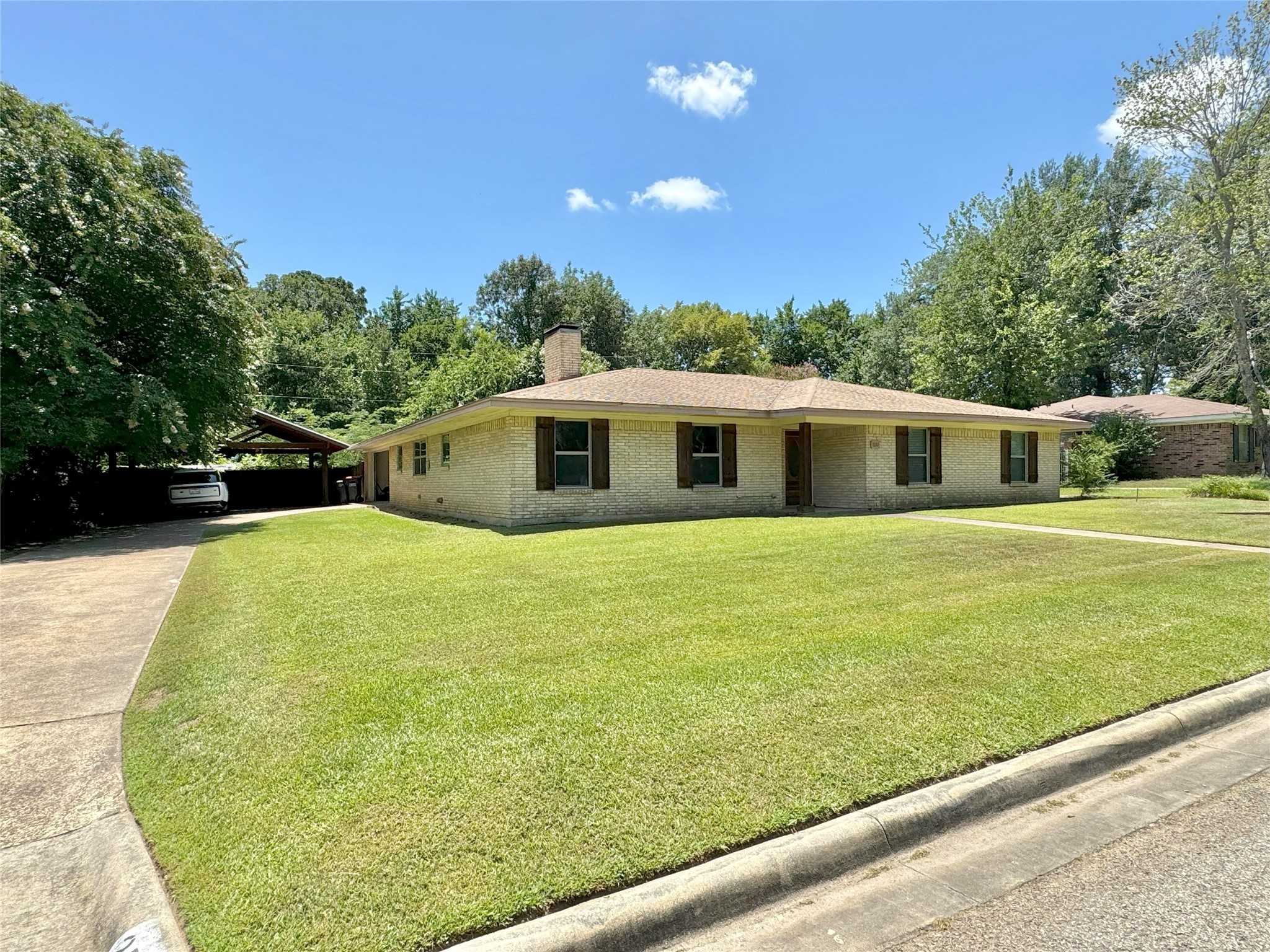 photo 3: 2562 Clark Lane, Paris TX 75460