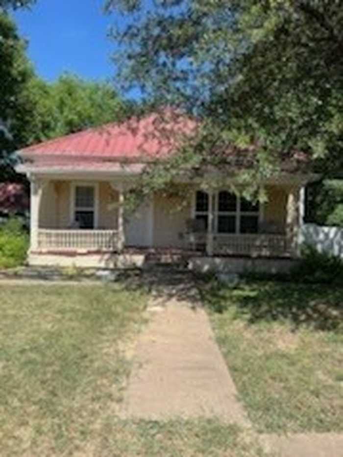 photo 1: 201 Butler Street, Trenton TX 75490