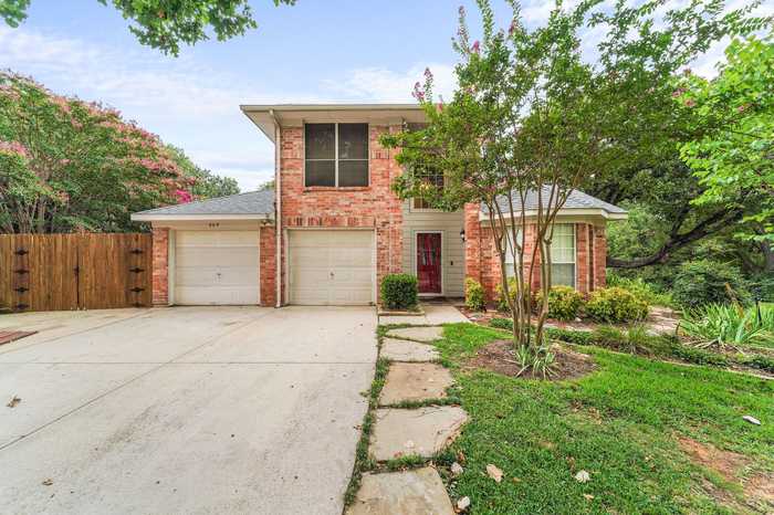 photo 1: 309 Georgian Oak Court, Lake Dallas TX 75065